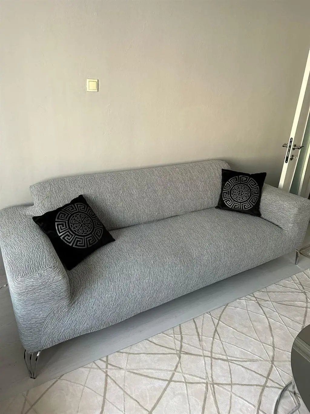 Koltuk örtüsünün detaylı görünümü