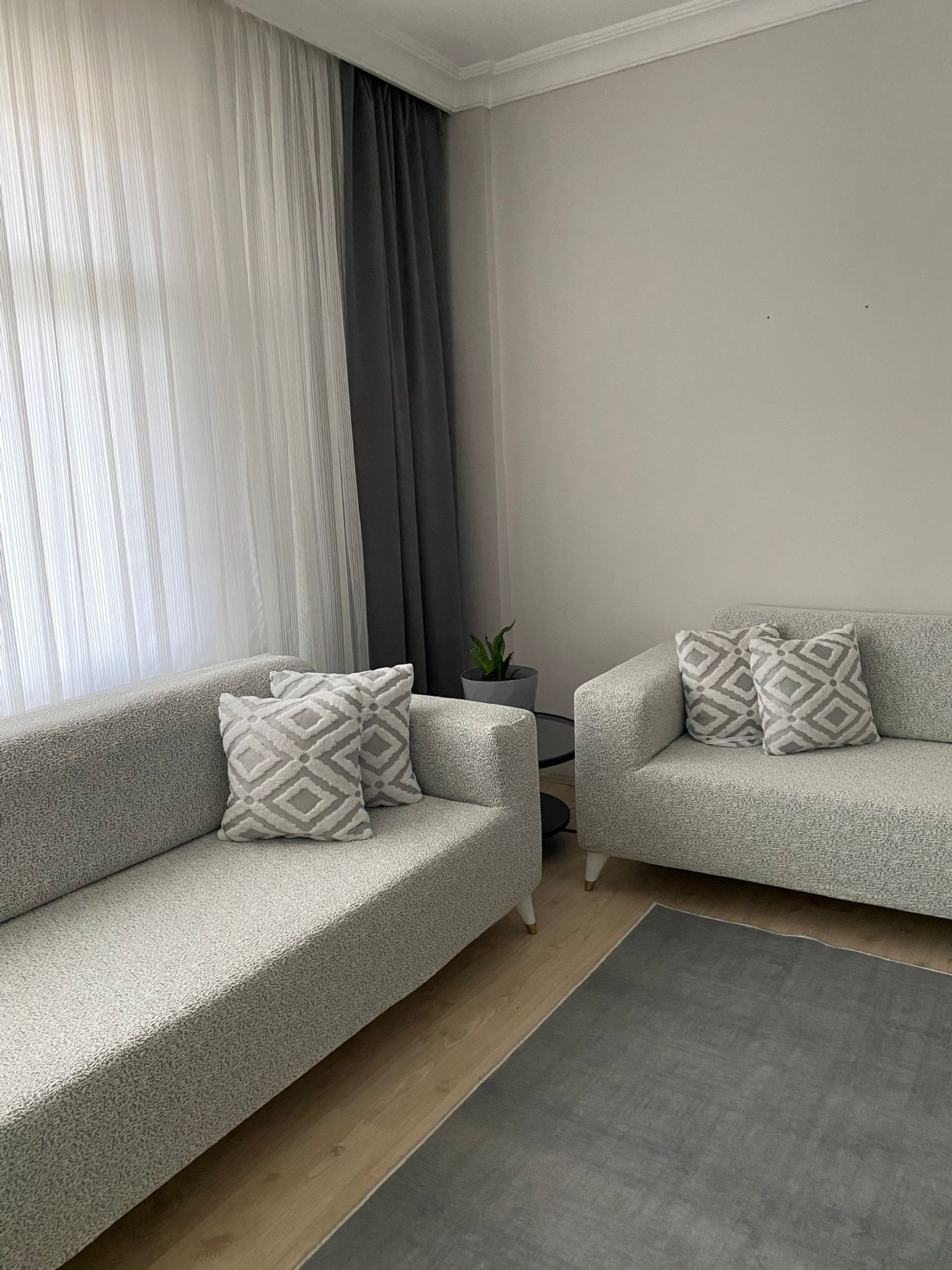 BOHEM 3-3-1-1 TAŞ GRİ KOLTUK ÖRTÜSÜ 1 BOHEM 3-3-1-1 TAŞ GRİ KOLTUK ÖRTÜSÜ